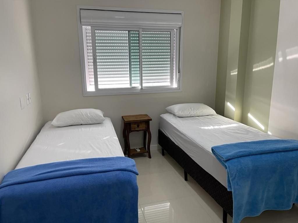 1053 - Praia De Bombinhas Locacao De Temporada - Residencial Egidio Pinheiro Apto 302 B מראה חיצוני תמונה